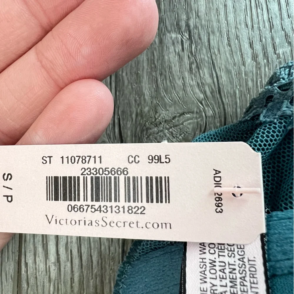 NWT Victoria’s Secret Teal Lace Lightly Lined Racerback Bralette | Size: S - Picture 11 of 12